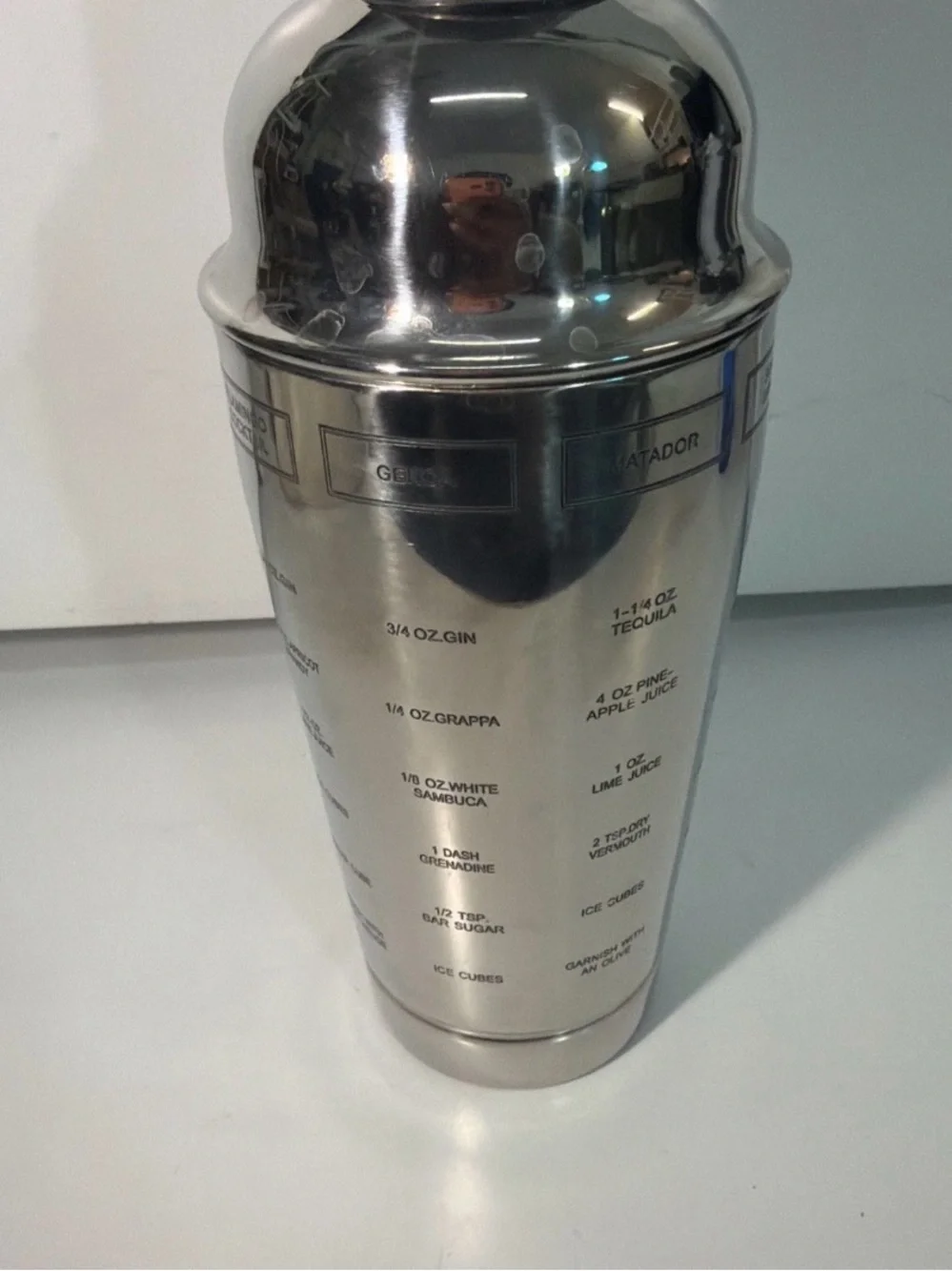 Stainless Steel Cocktail Shaker with Black Cap - Classic Bar Accessory